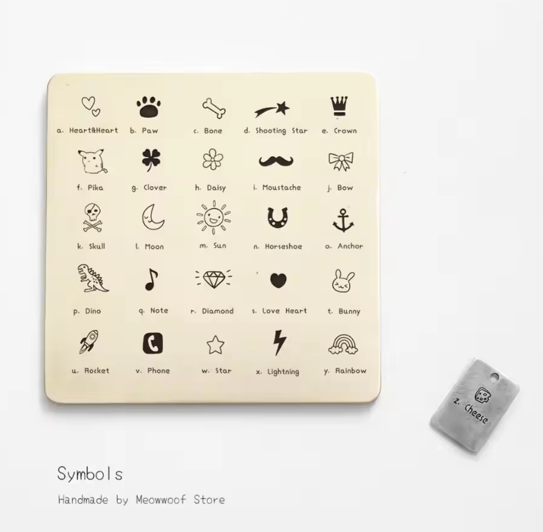 Personalisierte Haustiermarke mit Gravur – für Hunde & Katzen, Personalisierte Katzenmarke Hundemarke aus Metall mit Gravur – in verschiedenen Größen und Materialien wie Edelstahl oder Messing erhältlich. Ideal für Hunde und Katzen, individuell mit Name, Symbol und Telefonnummer gestaltbar.